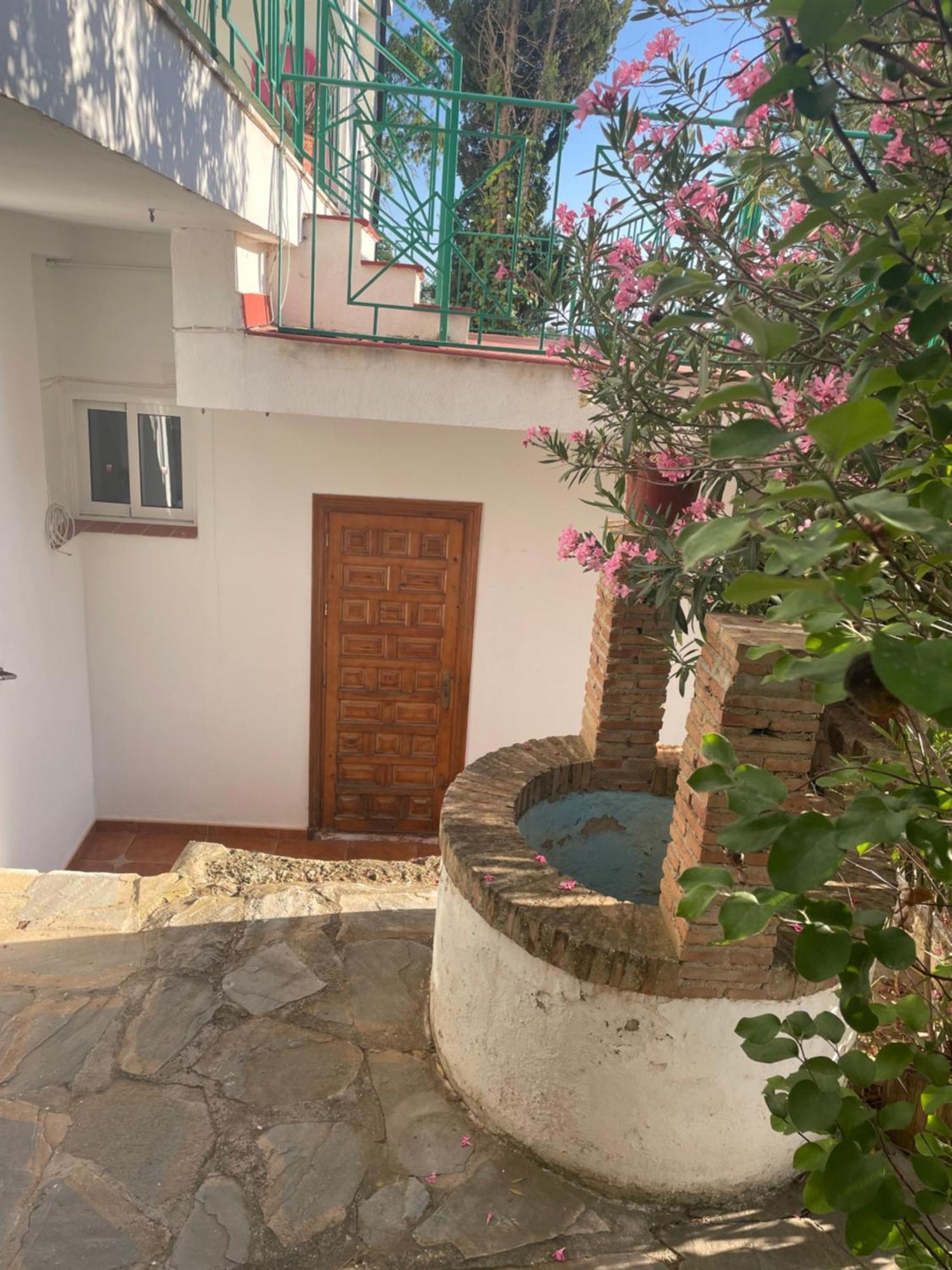 En Elviria, Appartement *